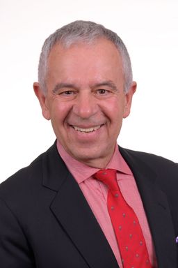 George Avgerakis