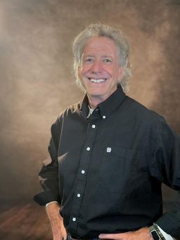  Michael Evans