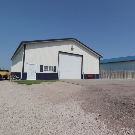 795 Midstates Dr Garden City, KS
				67846