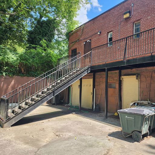 2257 Cascade Rd Unit B, Upper Level Atlanta, GA
				30311