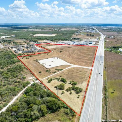 +/- 18 ACRES Highway 181 Behind Stripes Karnes City, TX
				78118