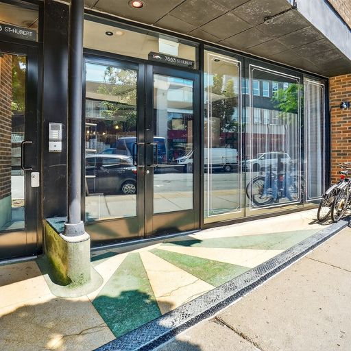 7553 St Hubert Montreal, QC
				H2R 2N7