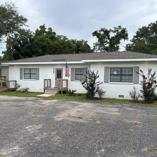 1303 Jackson Avenue Pascagoula, MS
				39567