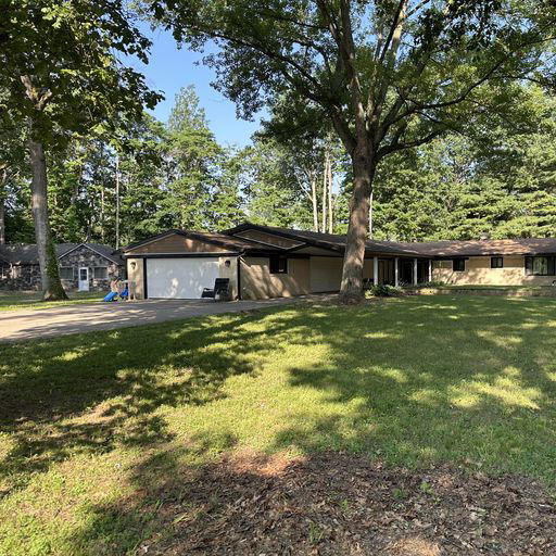 10931 Telegraph Erie, MI
				48133