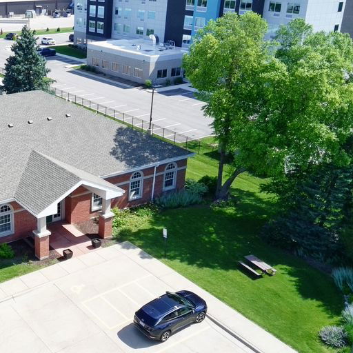 2620 N Pontiac Dr Janesville, WI
				53545