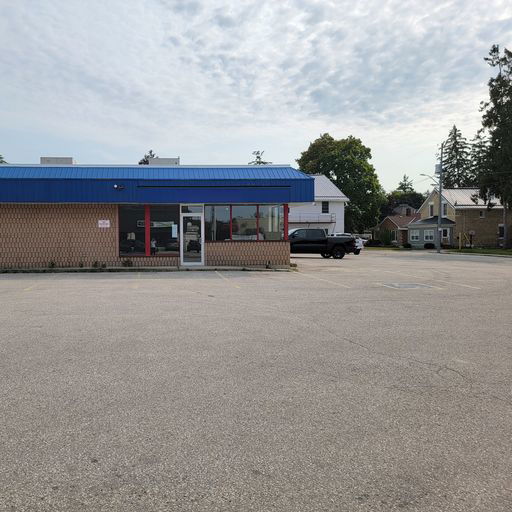 189 10th Street Hanover, ON
				N4N 1N8
