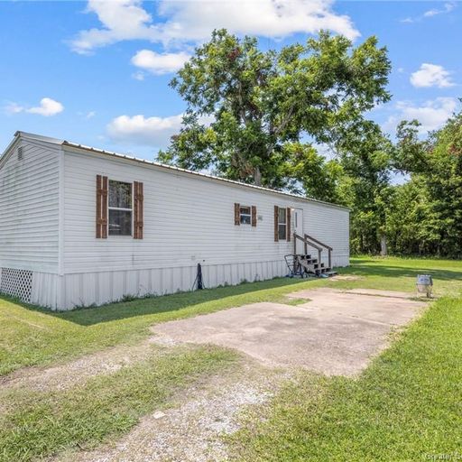 1809 Perry Street Vinton, LA
				70668