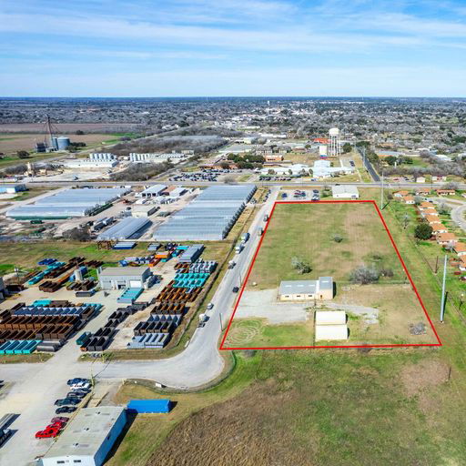 000 Industrial Boulevard Beeville, TX
				78102