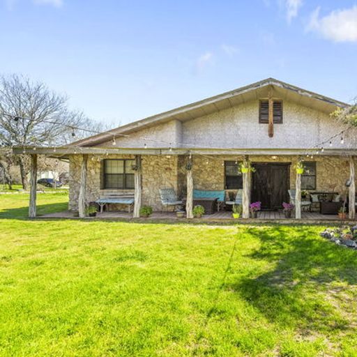 200 Elm Creek Rd New Braunfels, TX
				78132