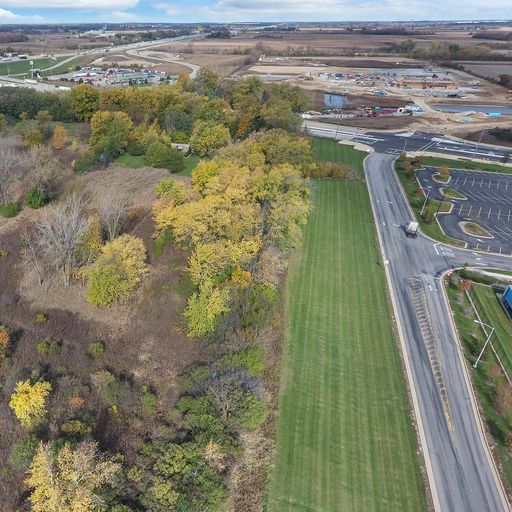 11515 Burlington Rd Kenosha, WI
				53142