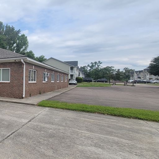 106 Growden Ln Ladson, SC
				29456