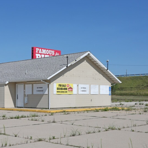 2237 N State Street Fairmont, MN
				56031