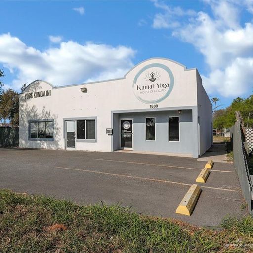 1609 N 6th Street McAllen, TX
				78501