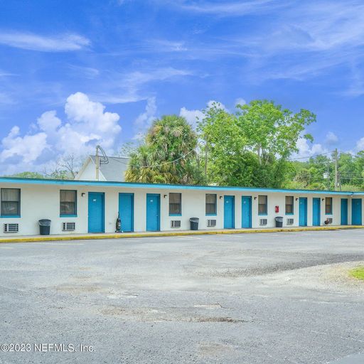 542403 U.S. 1 Callahan, FL
				32011