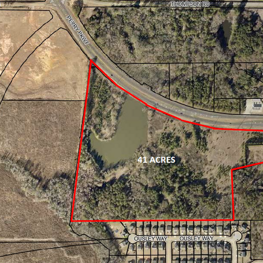 41 Acres Perry Pkwy Perry, GA
				31069