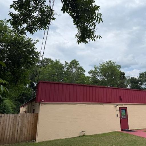 1525 E Broad Avenue Bridgeboro, GA
				31705