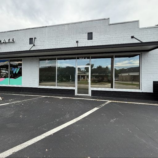 904 Maple St Carrollton, GA
				30117