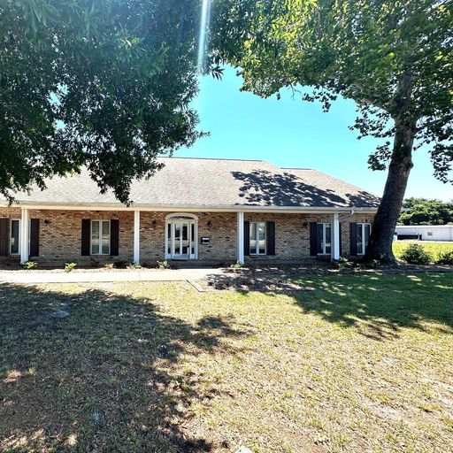 1087 E Pass Road Gulfport, MS
				39507